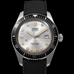 Oris Divers Sixty Five Mens watch Unisex Automatic Steel 01 733 7720 4051-07 4 21 18
