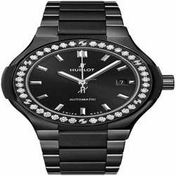 Hublot Classic Fusion 45, 42, 38, 33 mm Womens watch Automatic Ceramic 585.CM.1470.CM.1204 Black Magic