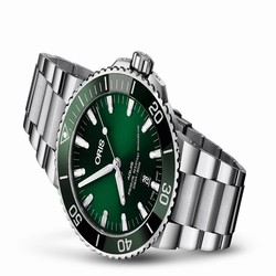 Oris Aquis Date Mens watch Unisex Automatic Steel 01 733 7730 4157