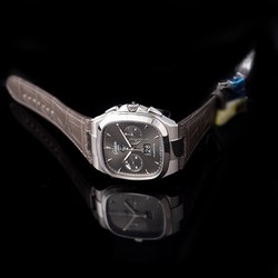 Glashtte Original Seventies Chronograph Panorama Date Mens watch Unisex Automatic Steel 1-37-02-01-02-30