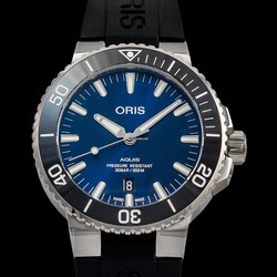 Oris Aquis Date Mens watch Unisex Automatic Steel 01 733 7730 4135-07 4 24 64EB