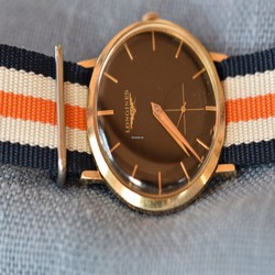 Longines Conquest Heritage Mens watch Unisex Automatic Yellow gold L1.611.6