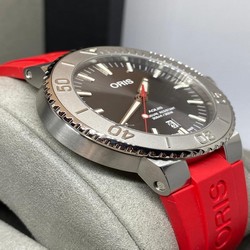 Oris Aquis Date Mens watch Unisex Automatic Steel 01 733 7730 4153-07 4 24 66EB