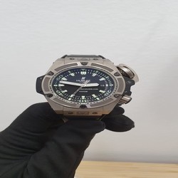Hublot King Power Mens watch Unisex Automatic Titanium 731.NX.1190.RX