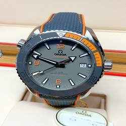 Omega Seamaster Planet Ocean Mens watch Unisex Automatic Titanium 215.92.44.21.99.001
