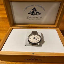 Omega Seamaster Aqua Terra Mens watch Unisex Automatic STZ001343