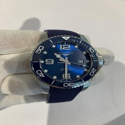 Longines HydroConquest Mens watch Unisex Automatic Steel L3.781.4.96.9