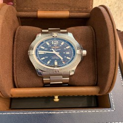 Breitling Colt Automatic Mens watch Unisex Automatic Steel A1738811 BD44 173A