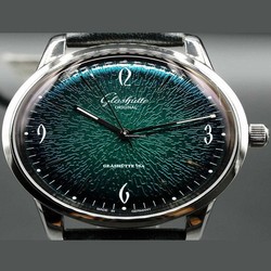 Glashtte Original Sixties Mens watch Unisex Automatic Steel 1-39-52-03-02-04