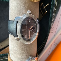 Baume & Mercier Capeland Mens watch Unisex Automatic Steel MV045221