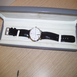 Baume & Mercier Classima Mens watch Unisex Quartz Steel 5674276