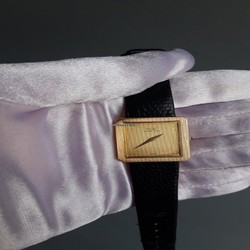 Piaget Mens watch Unisex Quartz Yellow gold 19154