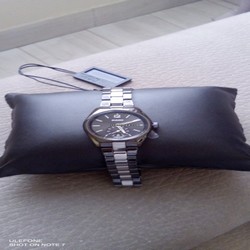 Rado True Mens watch Unisex Quartz Ceramic R27081157