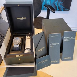 Audemars Piguet Royal Oak Offshore Chronograph Mens watch Unisex Automatic Titanium Ref. 26480TI.OO.A027CA.01