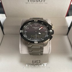 Tissot T-Touch Expert Solar Mens watch Unisex Quartz Titanium T110.420.44.051.00