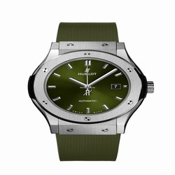 Hublot Classic Fusion 45, 42, 38, 33 mm Mens watch Unisex Titanium 542.NX.8970.RX