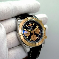 Breitling Chronomat 41 Gold Steel CB014012