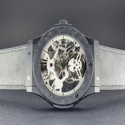 Hublot Classic Fusion 45, 42, 38, 33 mm Manual winding Ceramic 505.UC.0170.VR.SKULL