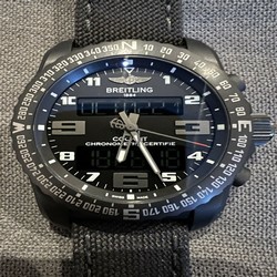 Breitling Cockpit B50 Mens watch Unisex Quartz Titanium VB501022 BD41