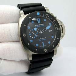 Panerai Luminor Submersible Mens watch Unisex Automatic Carbon PAM 799