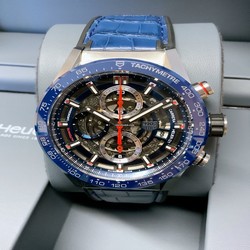 TAG Heuer Carrera Calibre HEUER 01 Mens watch Unisex Automatic Steel CAR201T.FC6406