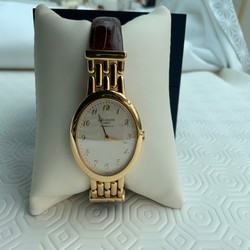 Patek Philippe Calatrava Mens watch Unisex Manual winding Yellow gold 3915J Case no. 2.923.211