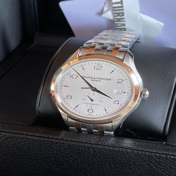 Baume & Mercier Clifton Mens watch Unisex Gold Steel MOA10140