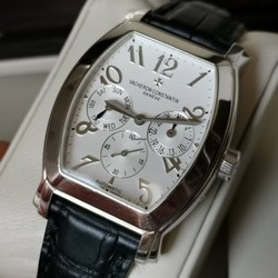 Vacheron Constantin Royal Eagle Mens watch Unisex White gold 42008 000G