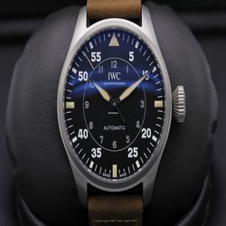 IWC Big Pilot Titanium IW329701