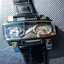 Romain Jerome Moon-DNA Mens watch Unisex Automatic Steel RJ.M.TO.MO.001.03