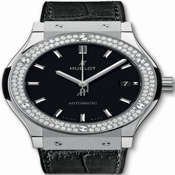 Hublot Classic Fusion 45, 42, 38, 33 mm Mens watch Unisex Automatic Titanium 511.nx.1171.lr.1104