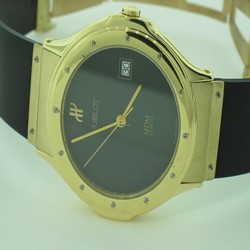 Hublot Classic Mens watch Unisex Quartz Yellow gold 1621.3